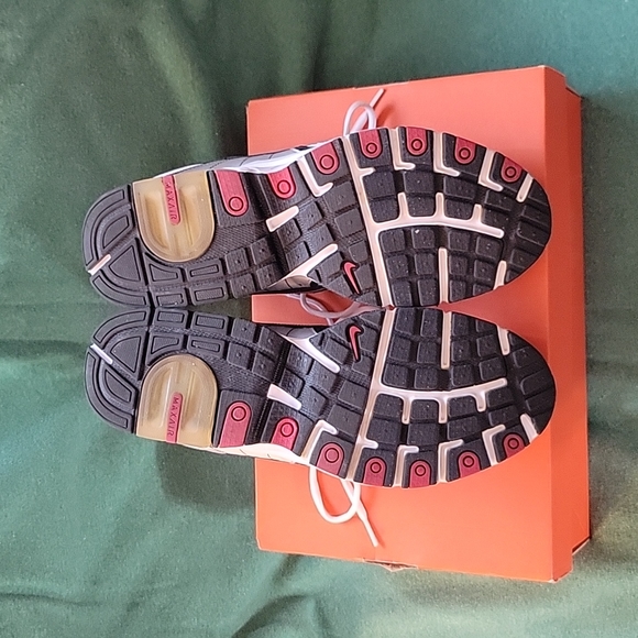 Nike Air Max Fierce Size 12 NIB Vintage - Picture 4 of 6